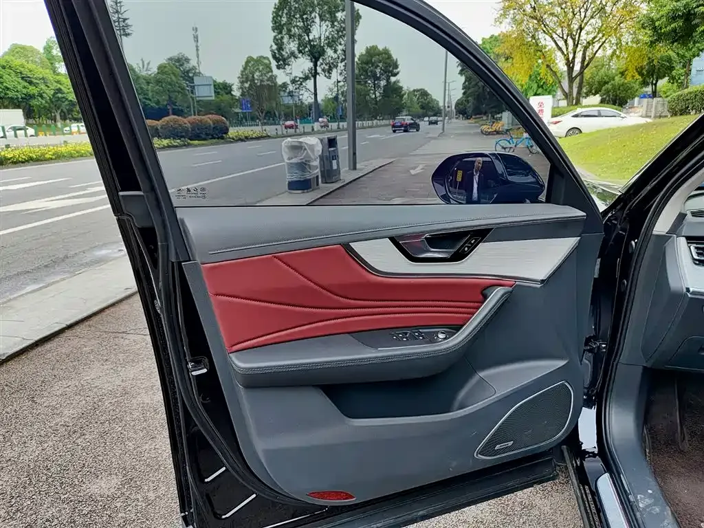 Hongqi HS5 2025 из CN, фото 6