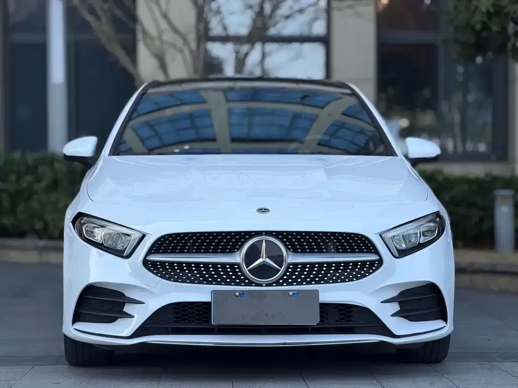 Mercedes-Benz A-Class — фото 10