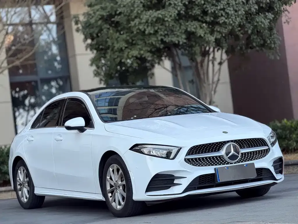 Mercedes-Benz A-Class — фото 2