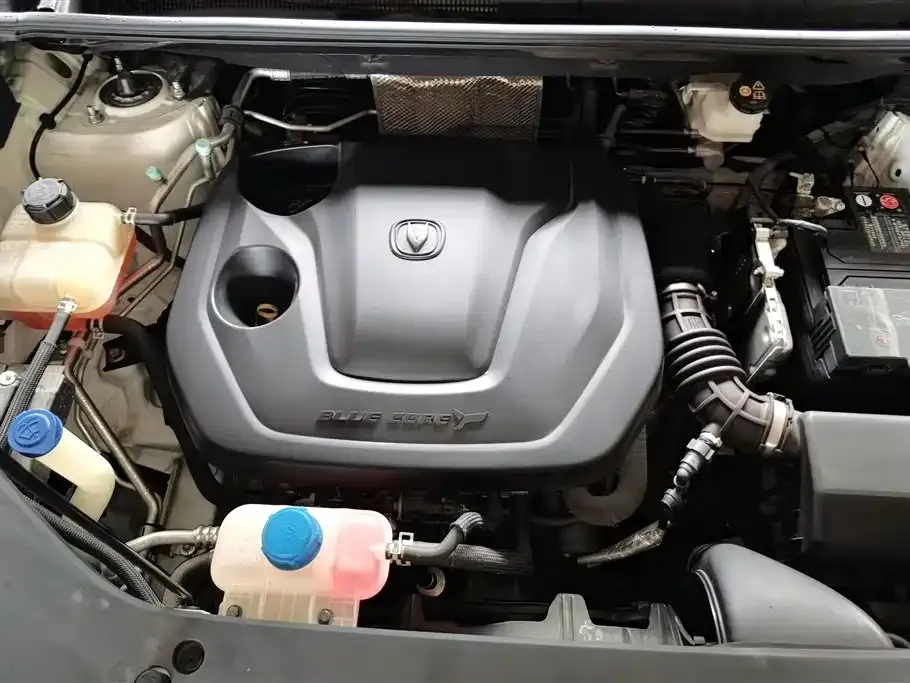 Changan CS75PLUS — фото 10