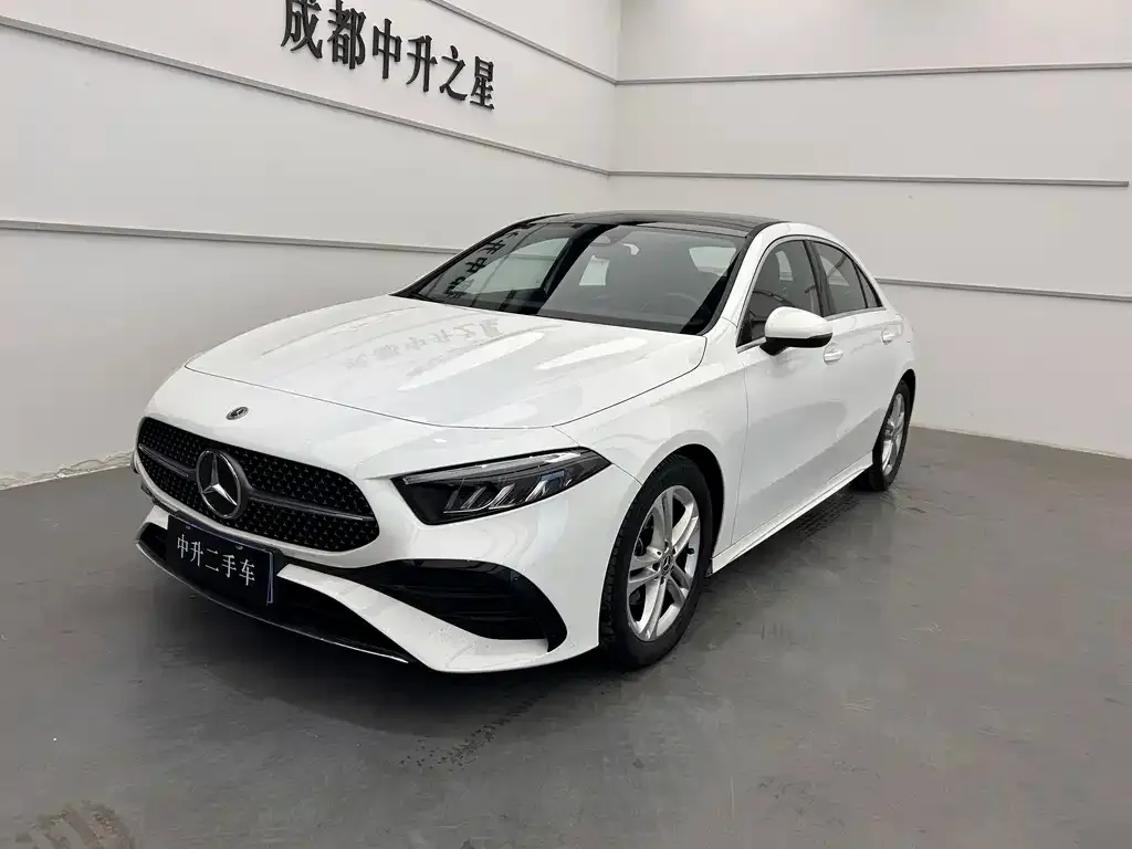 Mercedes-Benz A-Class — фото 1