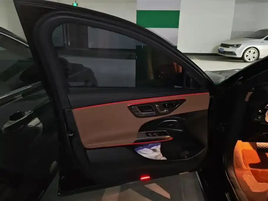 Mercedes-Benz E-Class 2024 из CN, фото 7