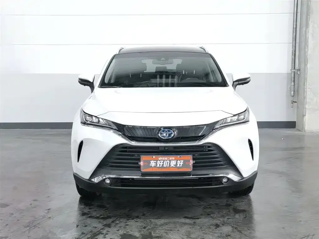 Toyota Harrier — фото 2
