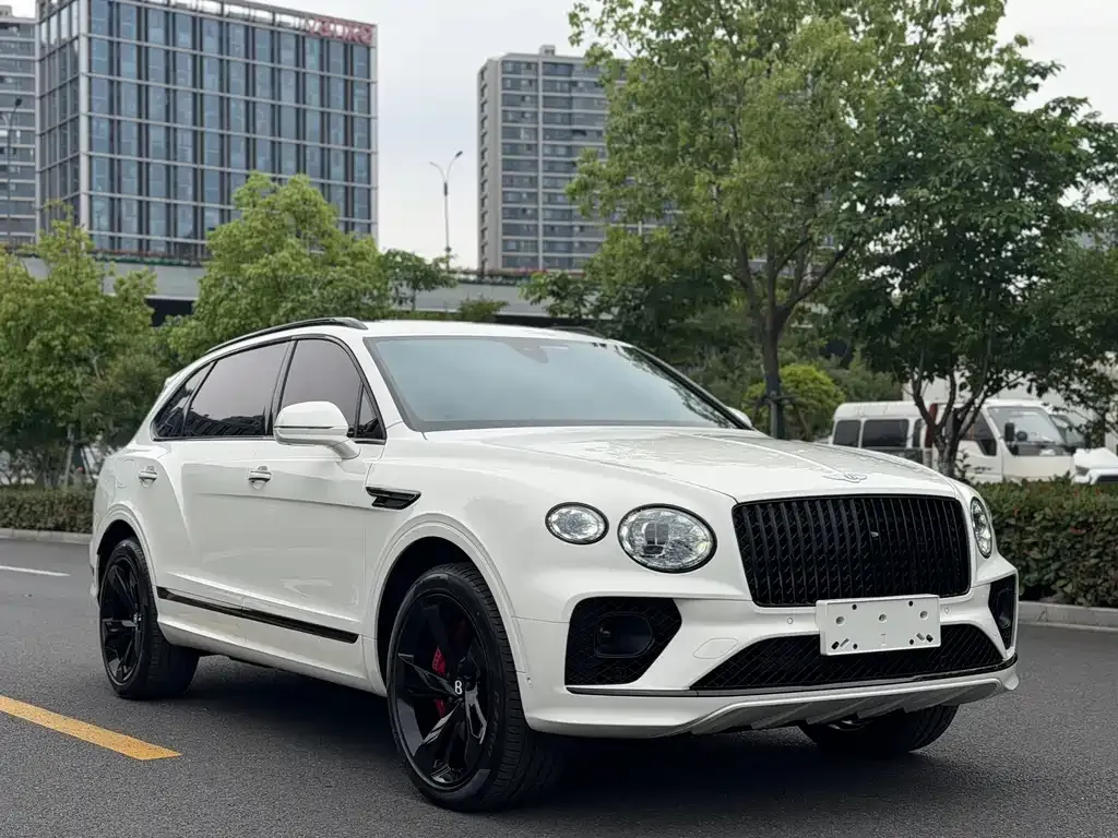 Bentley Bentayga — фото 4
