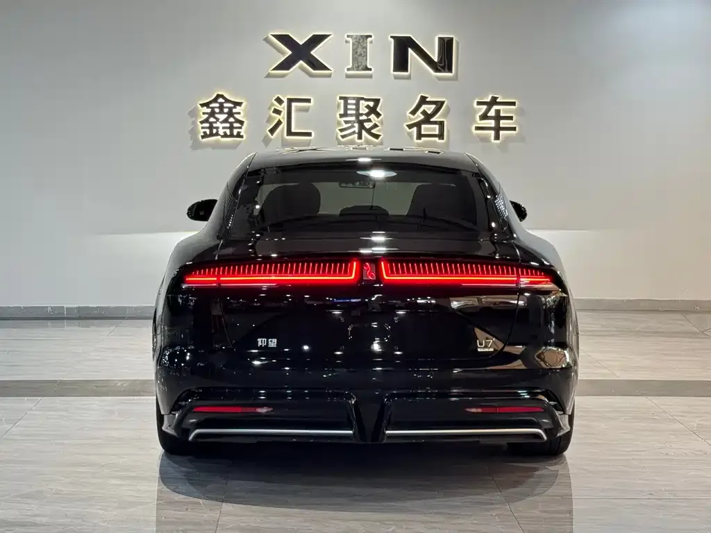 Yangwang 仰望U7 2025 из CN, фото 2