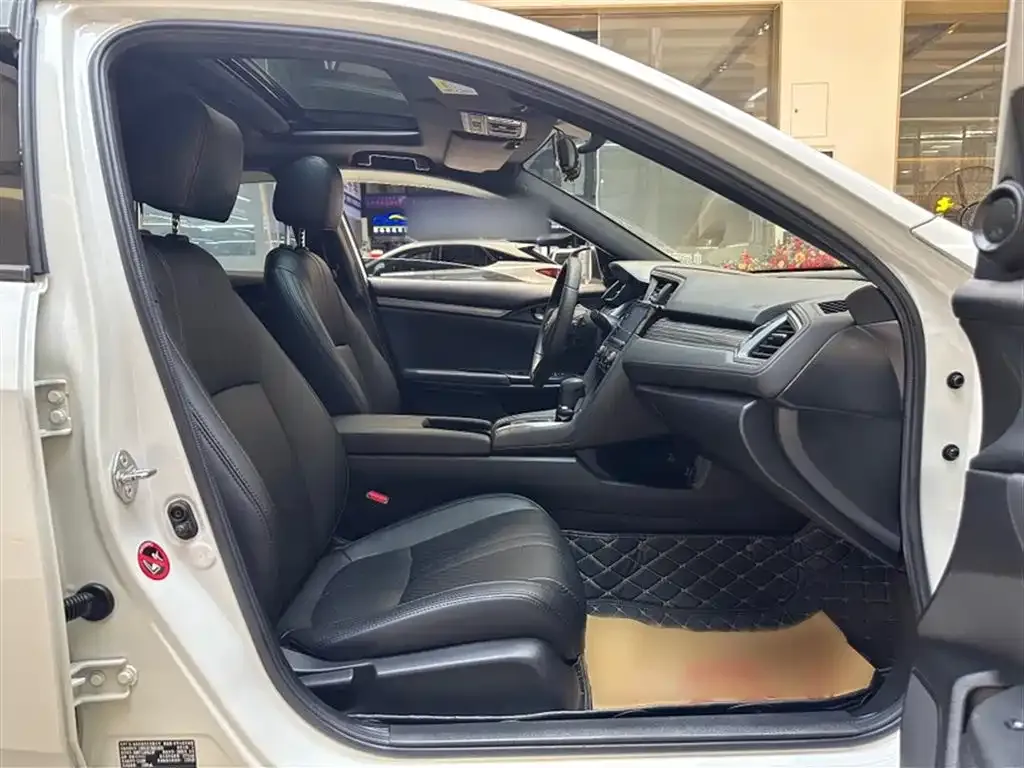 Honda Civic — фото 4