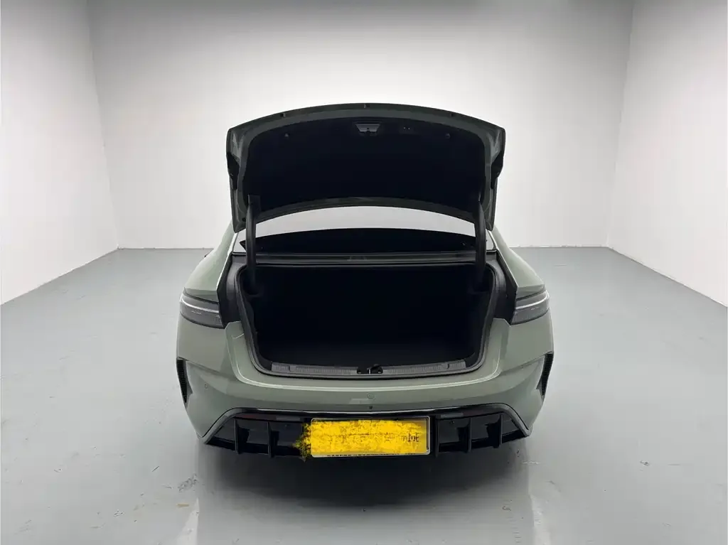 BYD Seal — фото 4