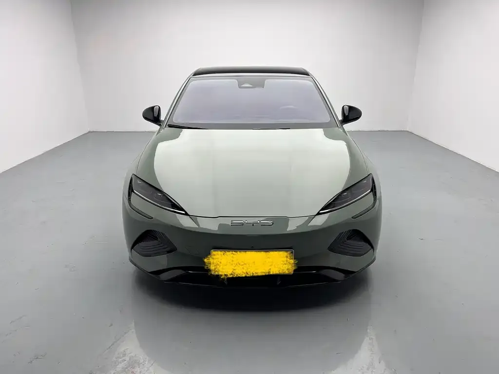 BYD Seal — фото 6