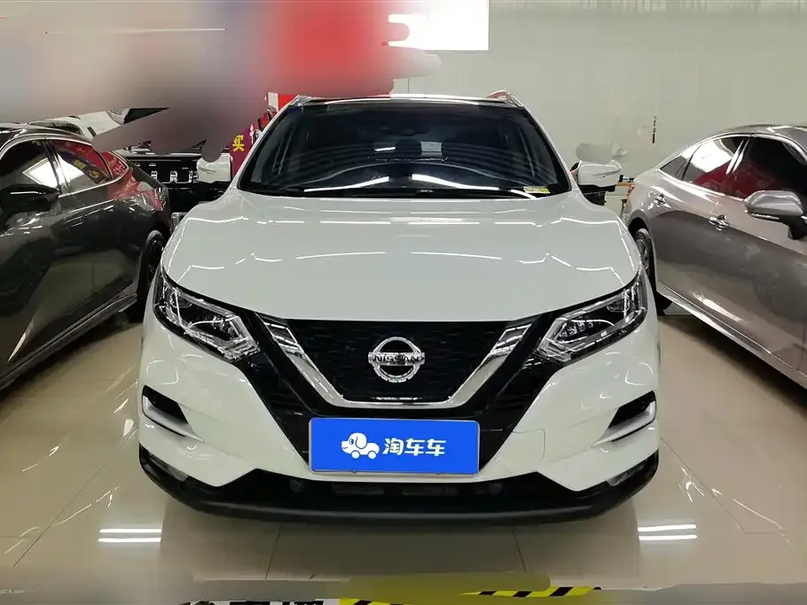 Nissan Qashqai — фото 9