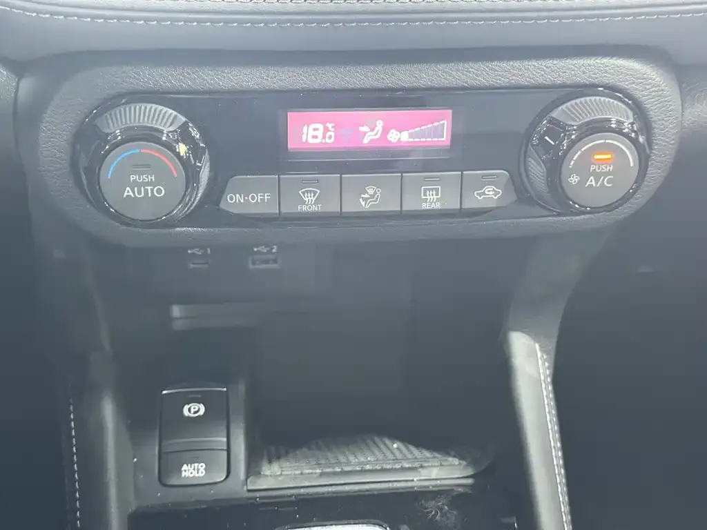Nissan Kicks 2022 из CN, фото 10