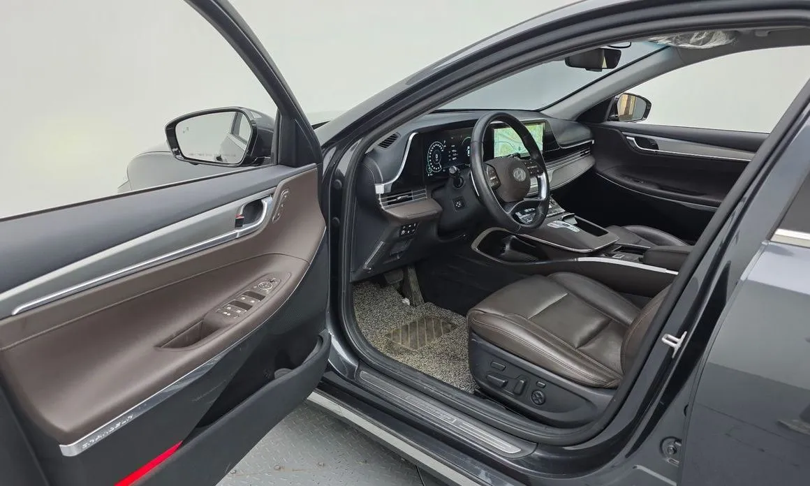 Hyundai Grandeur 2023 из KR, фото 7