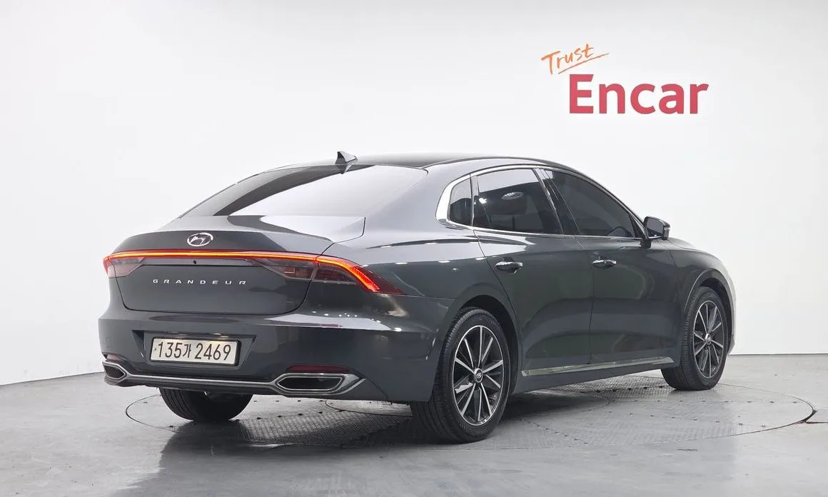 Hyundai Grandeur 2023 из KR, фото 2
