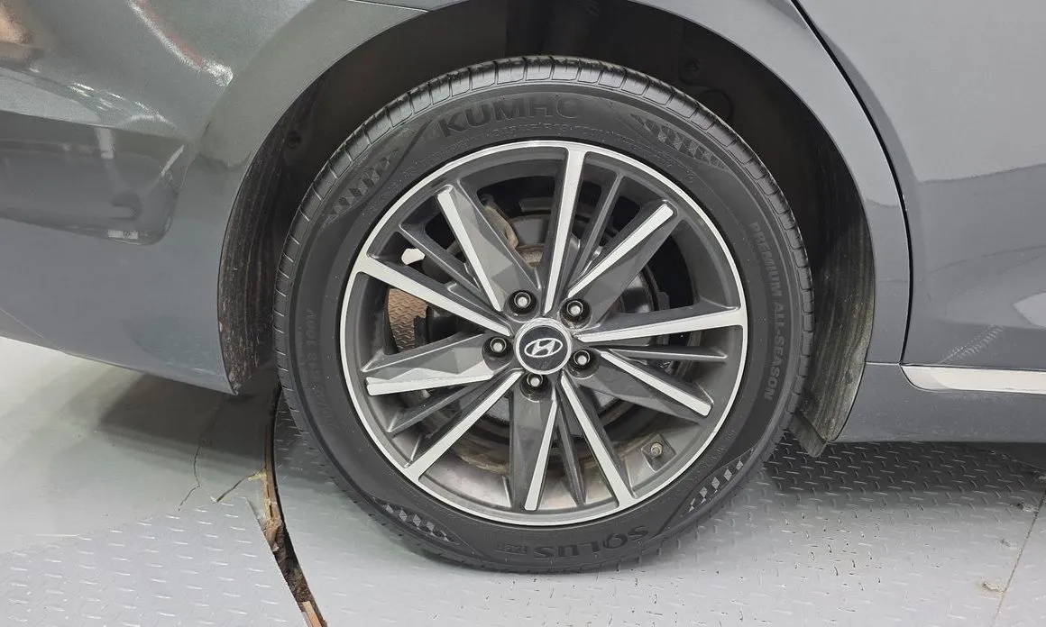 Hyundai Grandeur 2023 из KR, фото 9