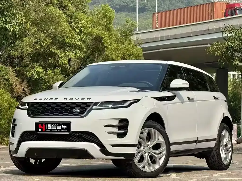 Land Rover Evoque — фото 1