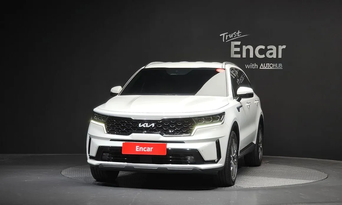 Kia Sorento — фото 5