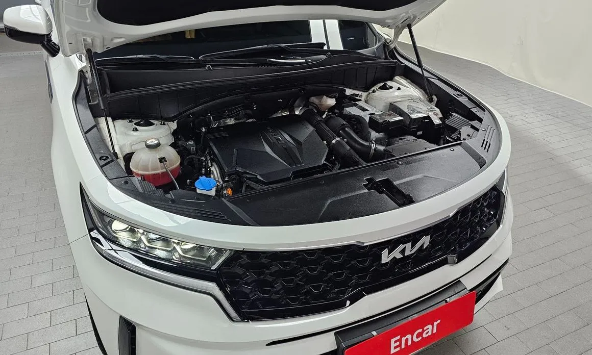 Kia Sorento — фото 6