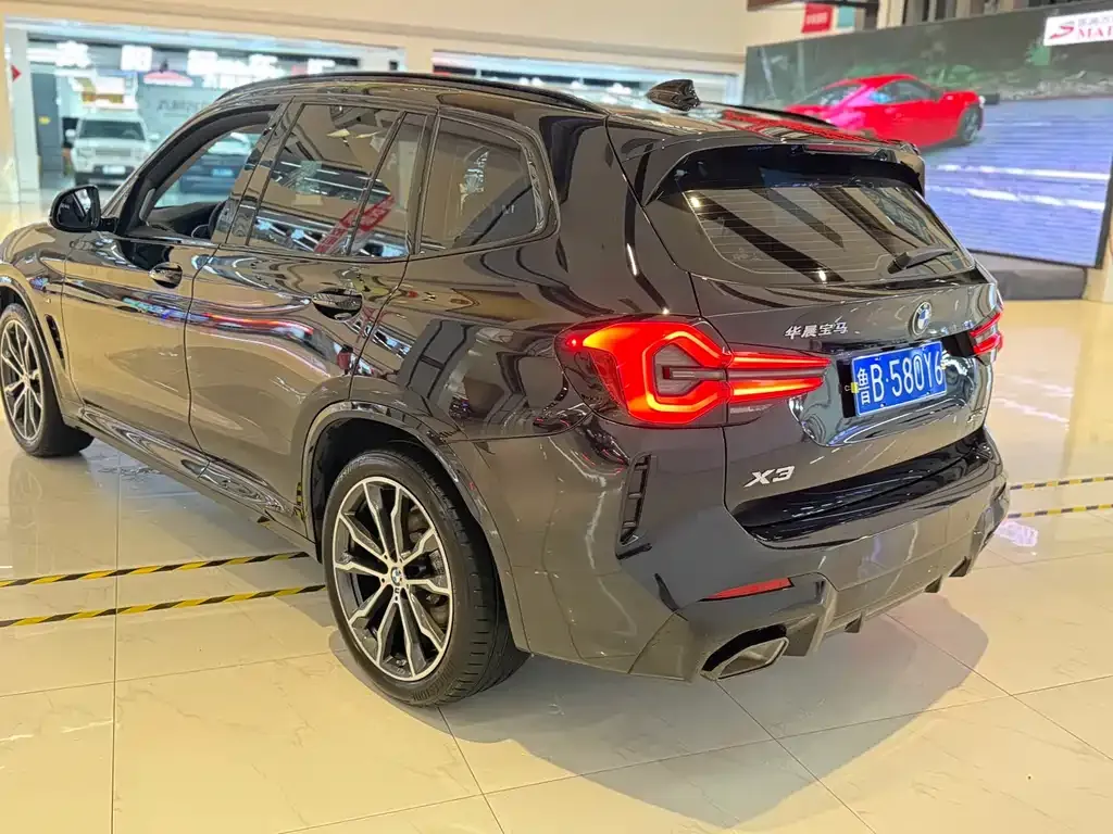 BMW X3 — фото 10