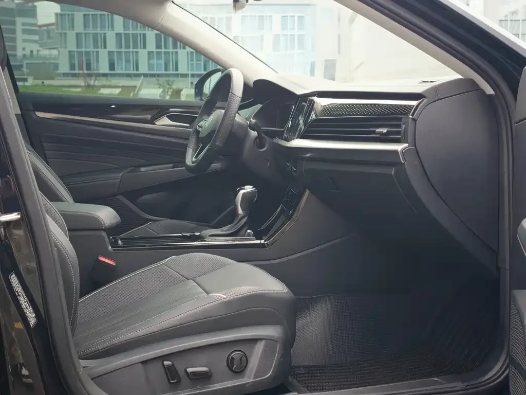 Volkswagen Passat — фото 2
