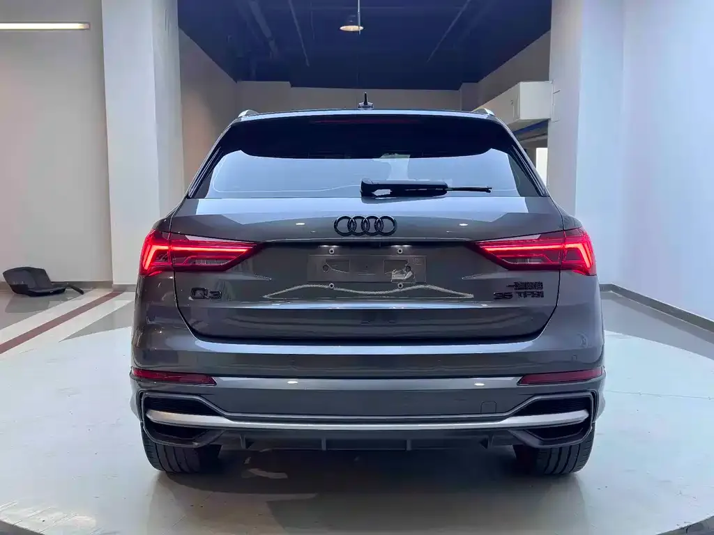 Audi Q3 — фото 3