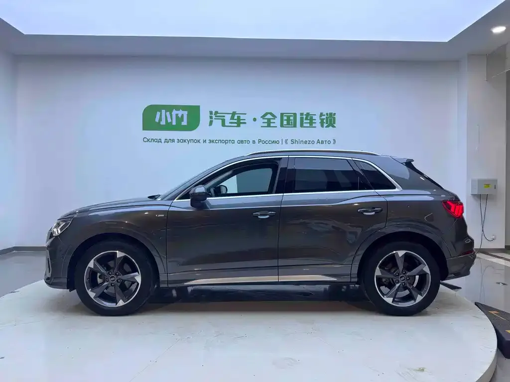 Audi Q3 — фото 4