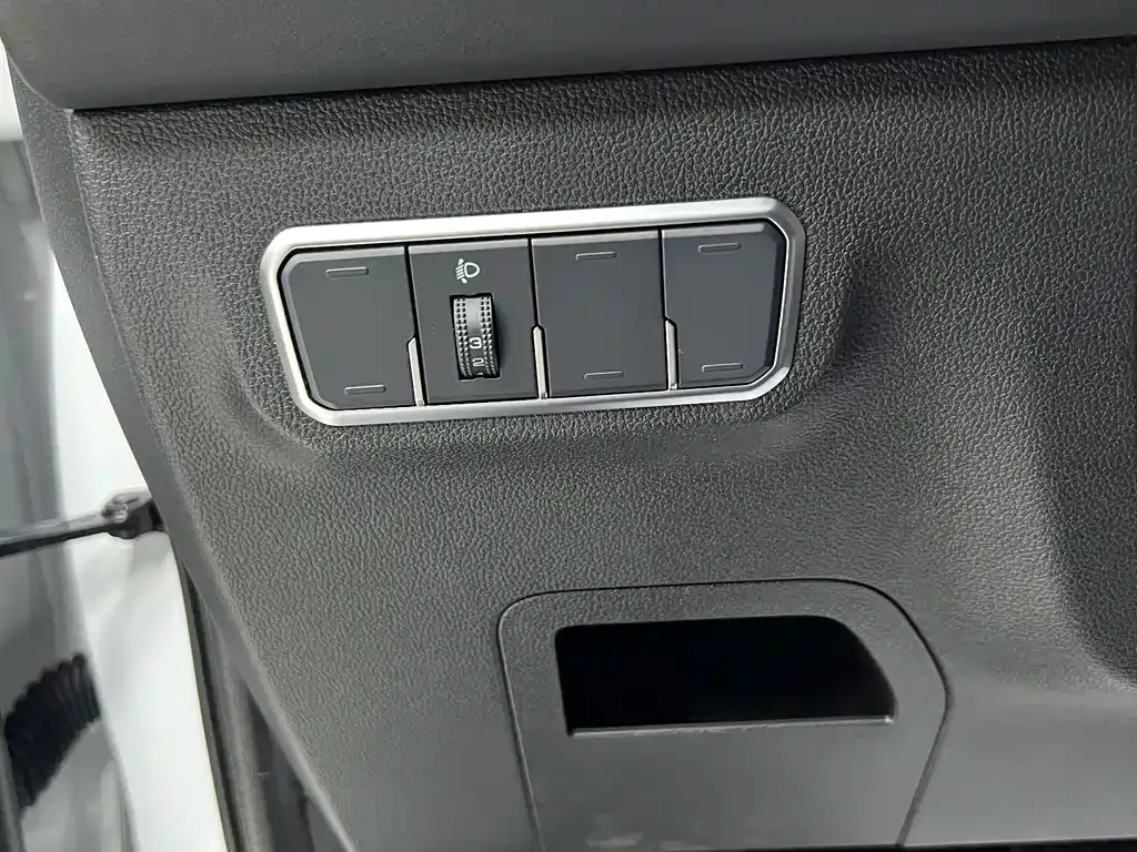 Haval M6 2022 из CN, фото 8