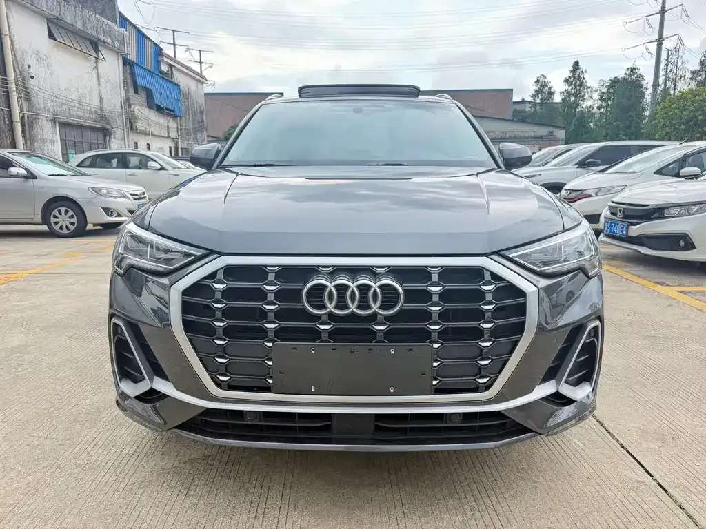 Audi Q3 — фото 4