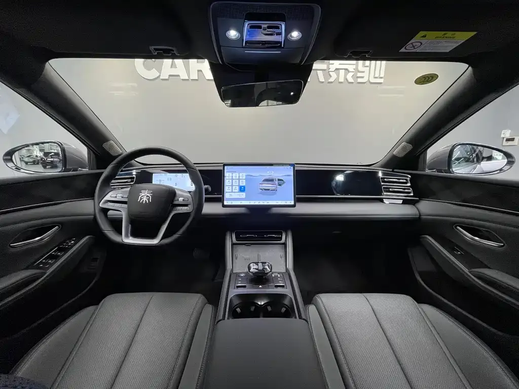 BYD Qin L — фото 10