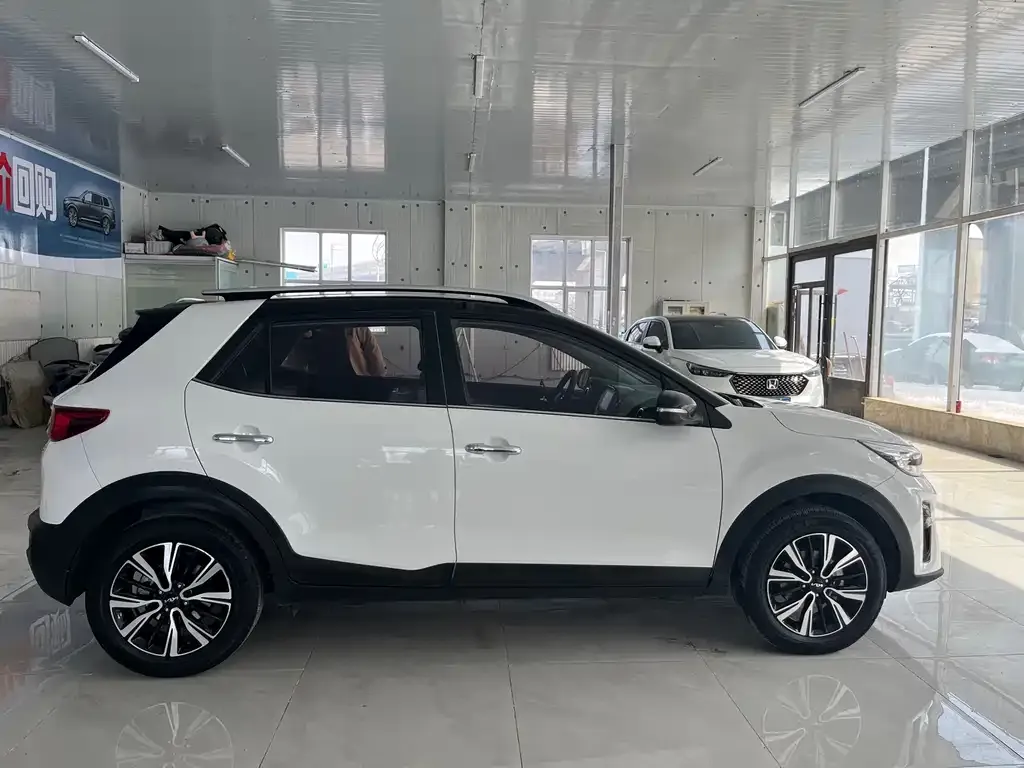 Kia KX1 — фото 10