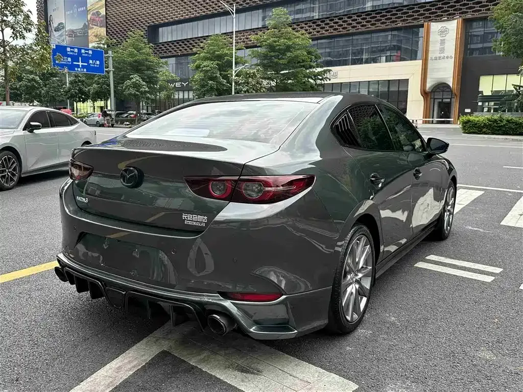 Mazda 3 Axela 2022 из CN, фото 3