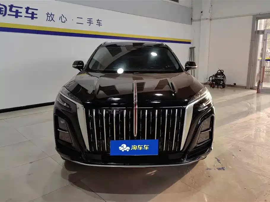 Hongqi HS3 — фото 7