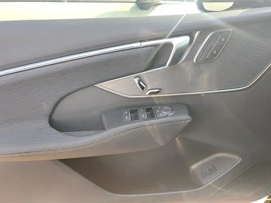 Buick LaCrosse 2024 из CN, фото 4