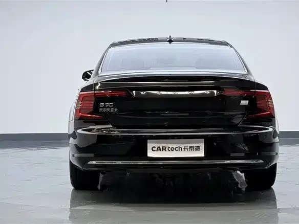 Volvo S90 PHEV 2022 из CN, фото 8