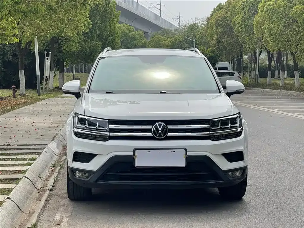 Volkswagen Tharu 2021 из CN, фото 6