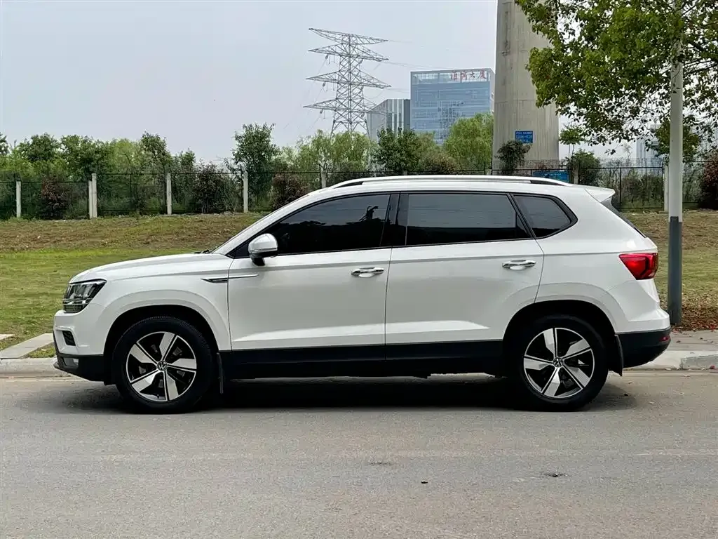 Volkswagen Tharu 2021 из CN, фото 7