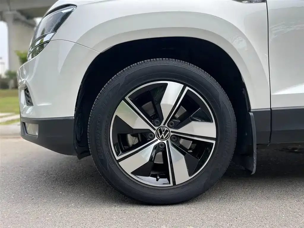 Volkswagen Tharu 2021 из CN, фото 3