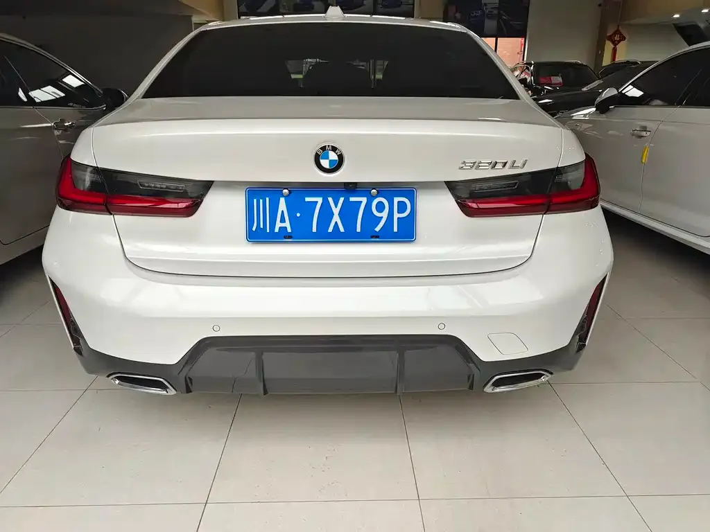 BMW 3 Series 2023 из CN, фото 2