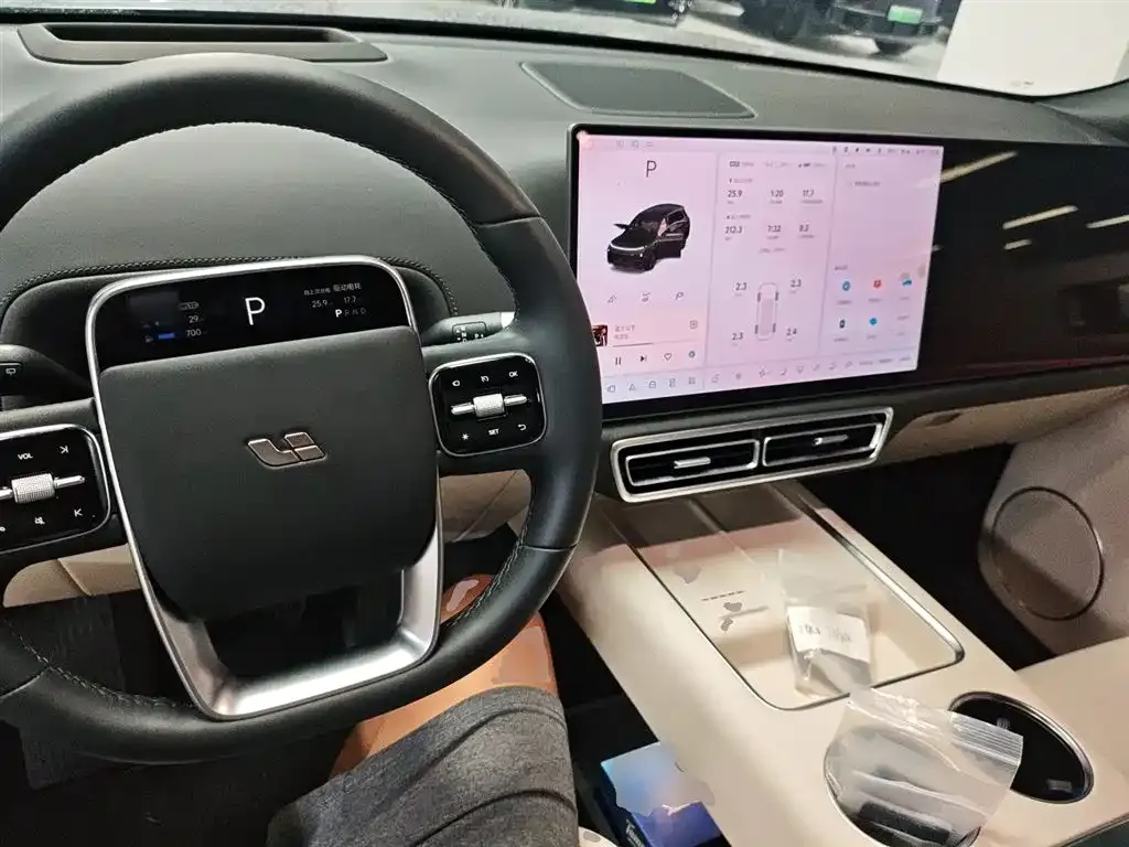 Li Auto L8 2025 из CN, фото 10