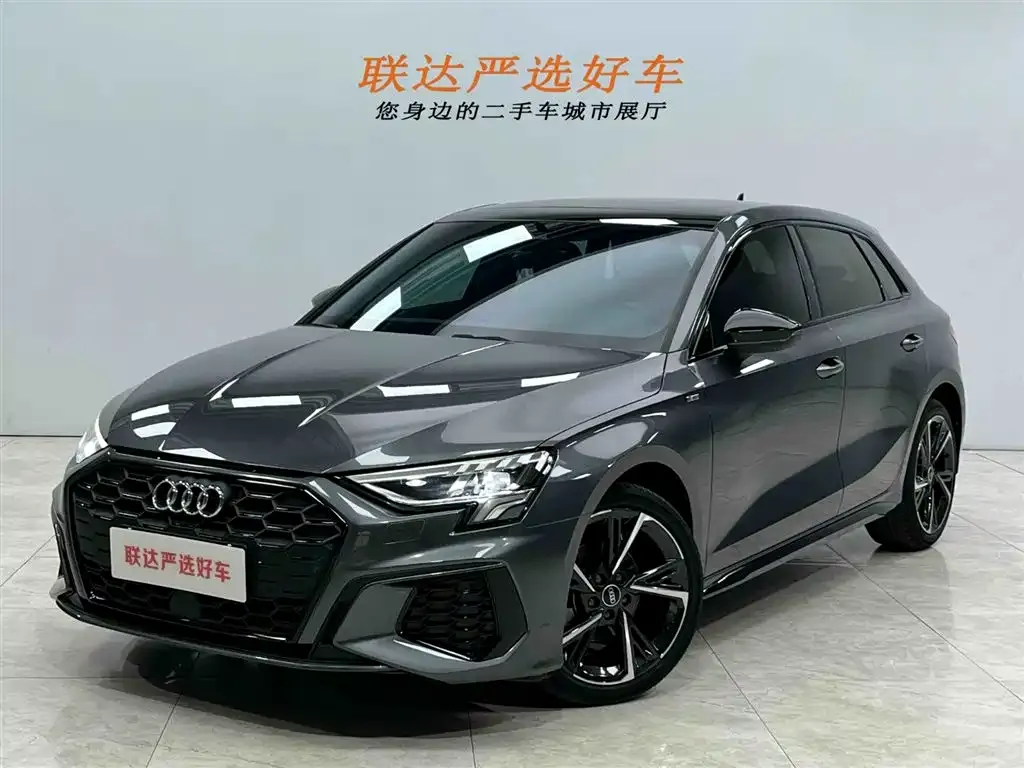 Audi A3 2022 из CN, фото 1