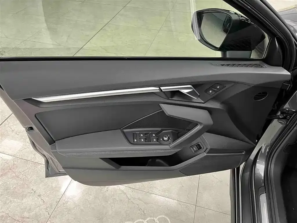 Audi A3 2022 из CN, фото 7