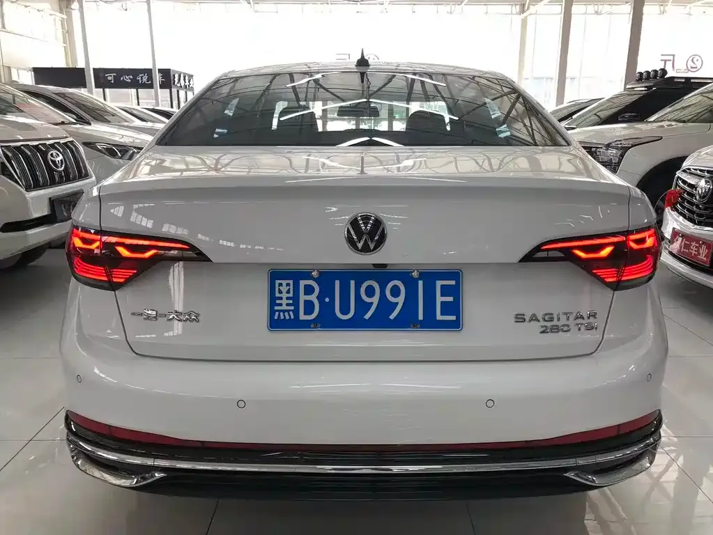 Volkswagen Sagitar 2023 из CN, фото 4