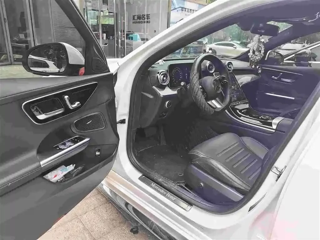 Mercedes-Benz C-Class 2024 из CN, фото 4