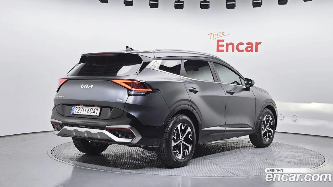 Kia Sportage — фото 5
