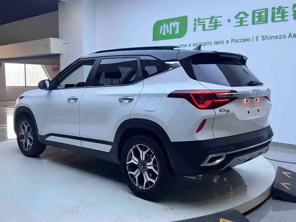 Kia KX3 2022 из CN, фото 9
