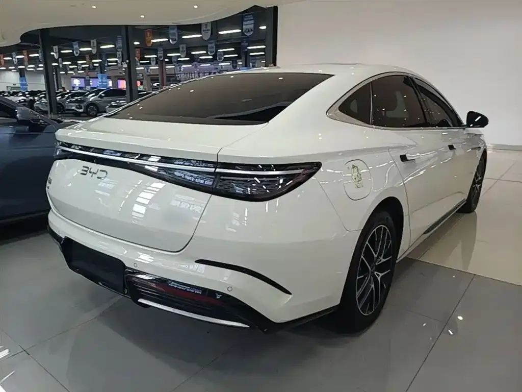 BYD Seal 07 DM-i 2025 из CN, фото 7