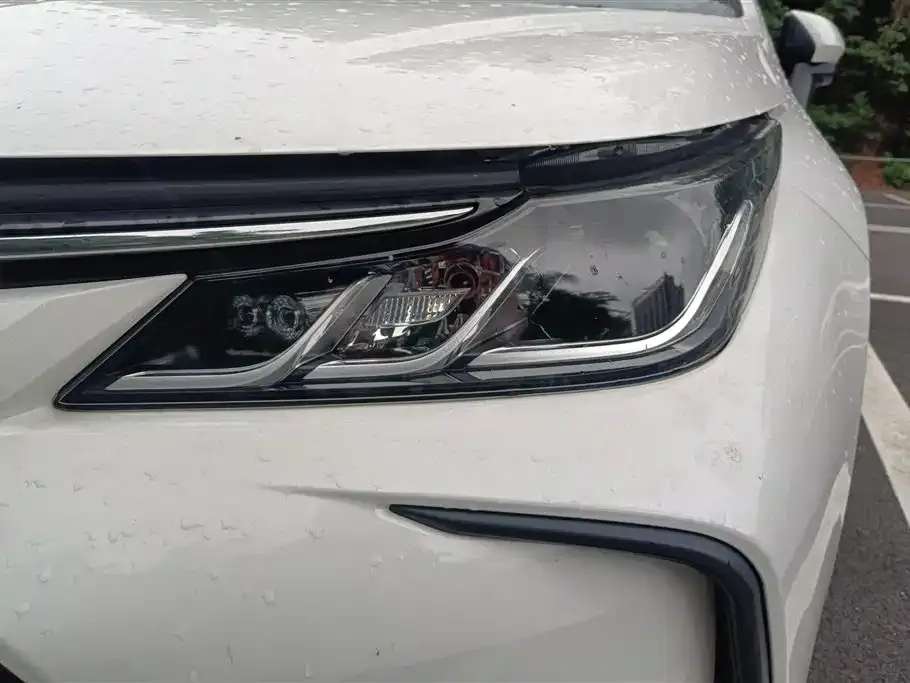 Toyota Corolla 2023 из CN, фото 2
