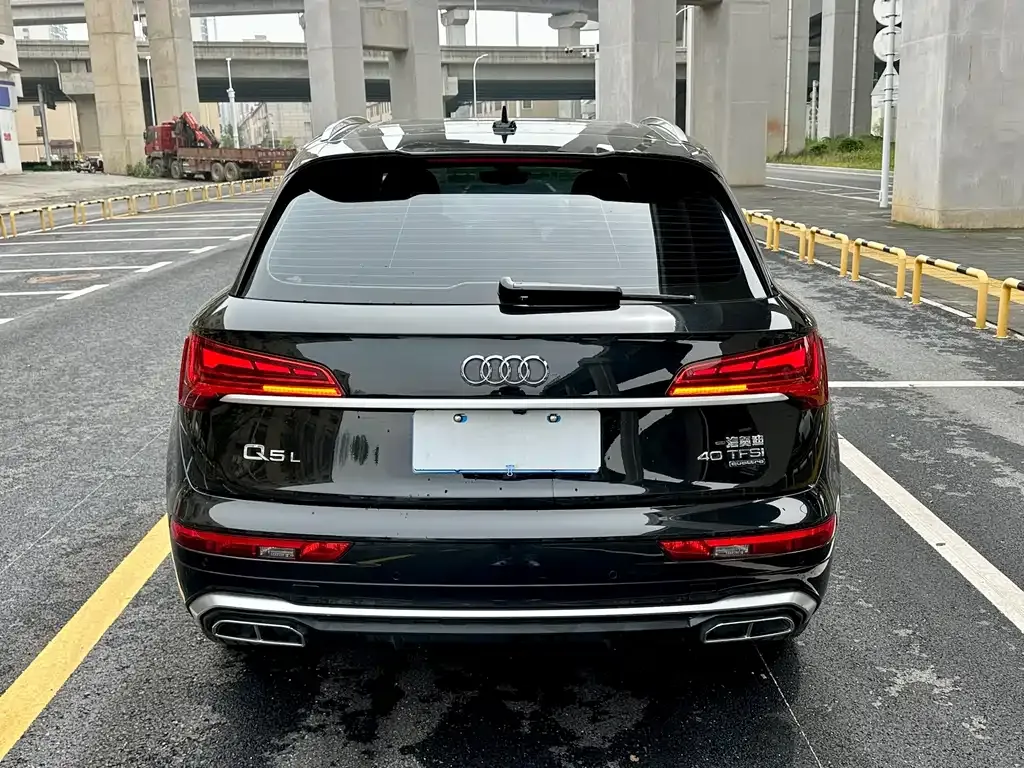 Audi Q5L 2023 из CN, фото 2