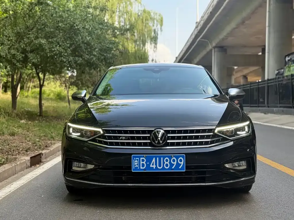 Volkswagen Magotan 2023 из CN, фото 5