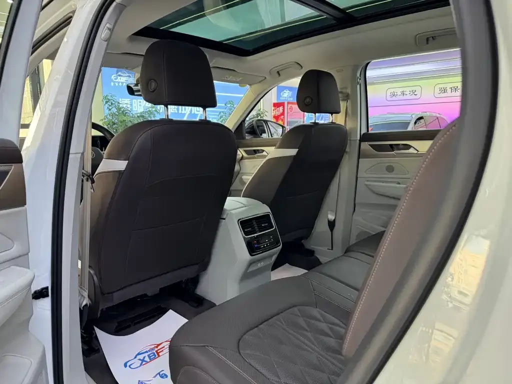 Volkswagen Tavendor 2025 из CN, фото 6