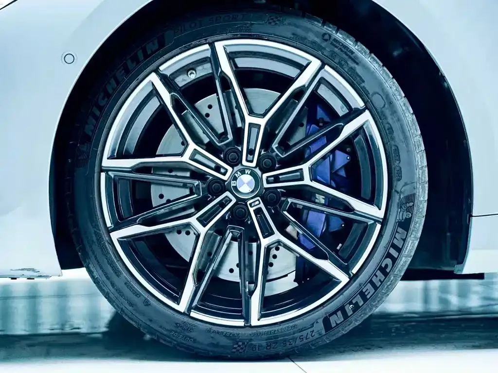 BMW M2 — фото 9