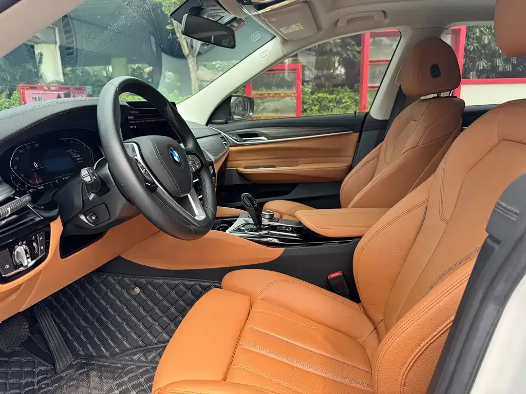 BMW 6 Series GT 2022 из CN, фото 7